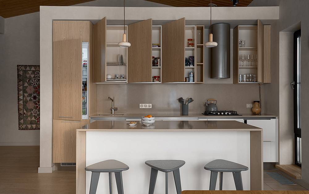 Стоун Колор для дома среди сосен под Истрой